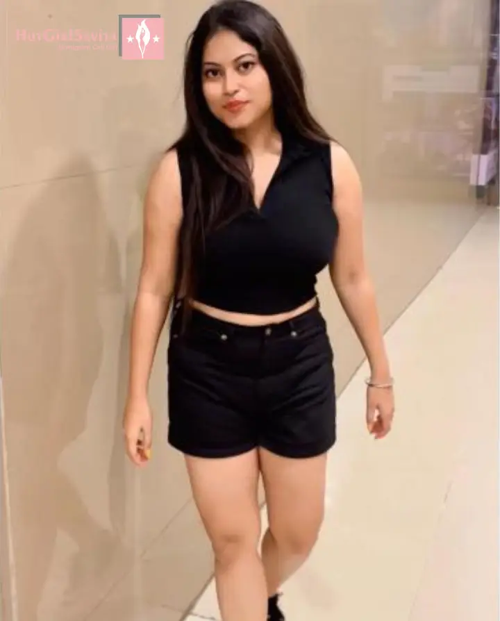 Sonam Young Call Girl